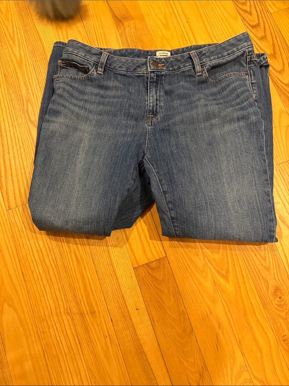L.L. Bean Women's Straight-Leg Medium Blue Jeans